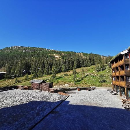 Gudbrandsgard Hotel クヴィトフィエル エクステリア 写真
