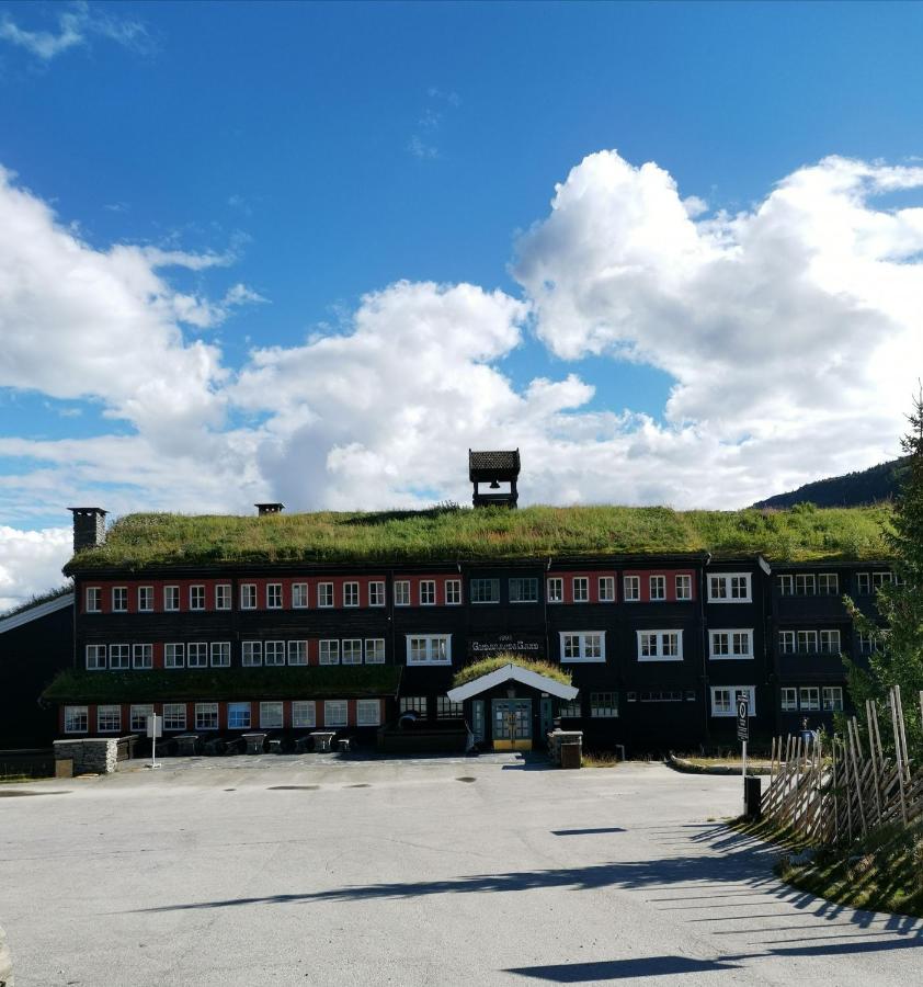 Gudbrandsgard Hotel クヴィトフィエル エクステリア 写真